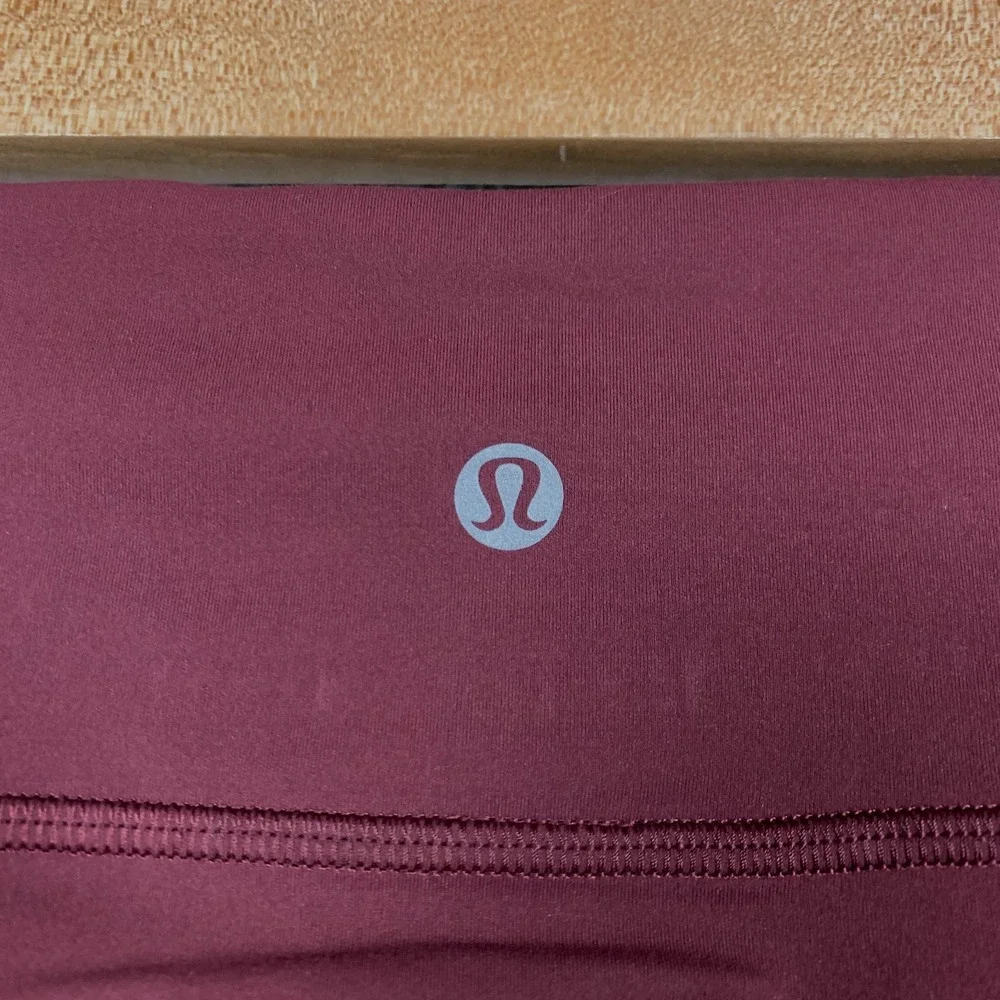 Lululemon‎ Invigorate Tights Women's 6 Cassis Everlux High-Rise Pockets Athletic
